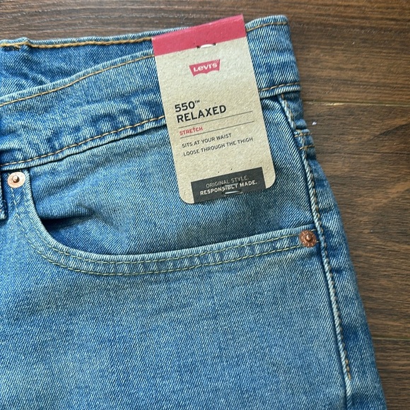 Levi's Men's Relaxed Jeans - Light Blue - Picture 5 of 9